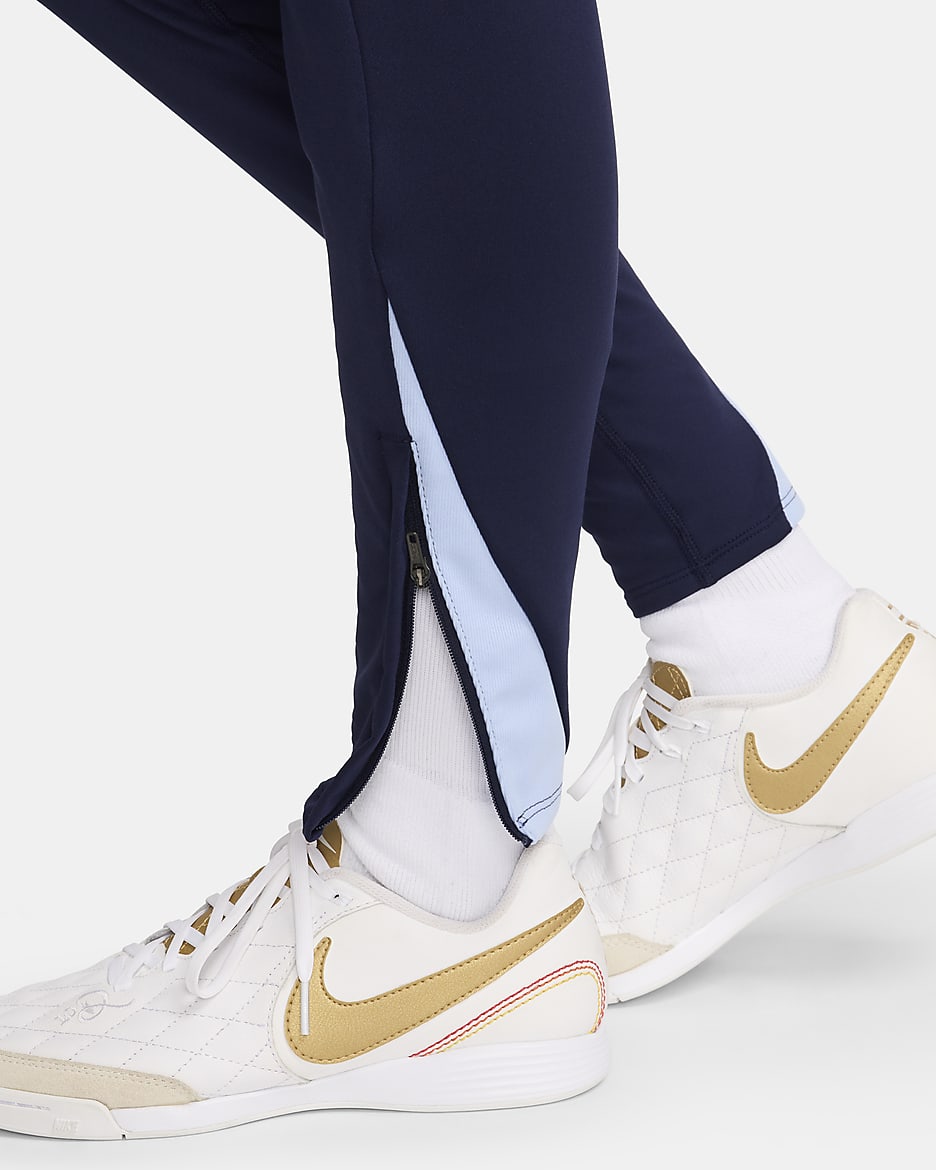 Nike dri fit sneakers hotsell